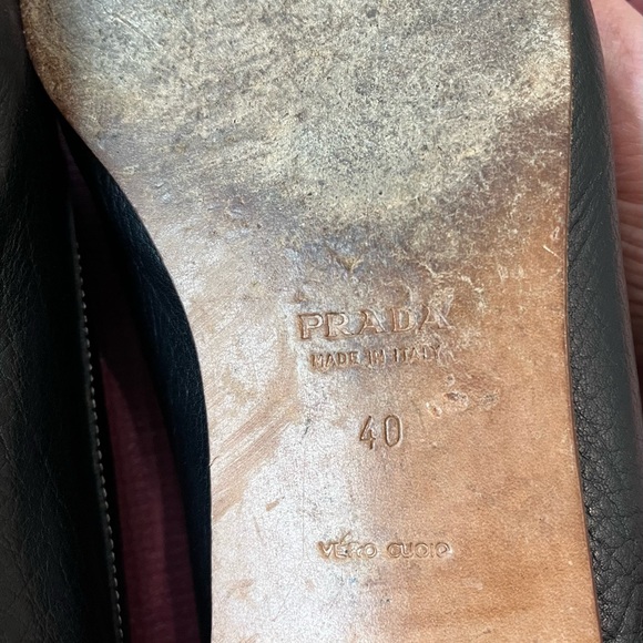 Prada Leather Black Flats 40 EU / 9.5 US Authentic Italian - Picture 8 of 12